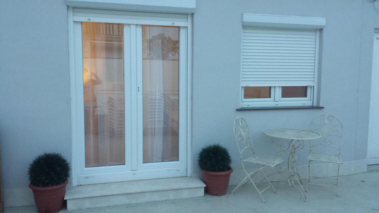 Zaton Apartmani M. Ilesh מראה חיצוני תמונה